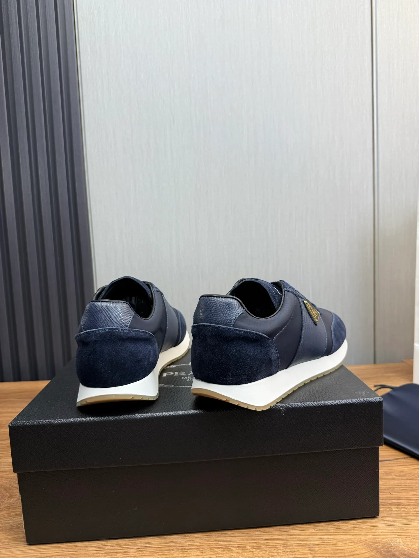 Men's shoes 💰740💰 [PRADA] New models synchronized with the official website, high-quality shipments ✔️Hot-sellers🔥 Original cowhide with imported waterproof fabric + cowhide lining, 1🆚1 replica, original bottom, 38-45 (men's 45 is custom-made and cannot be returned)